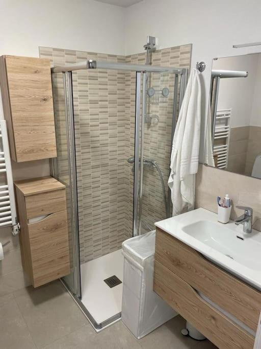 Appartamento Nuovo Tra Bormio E Livigno Isolaccia Exterior photo