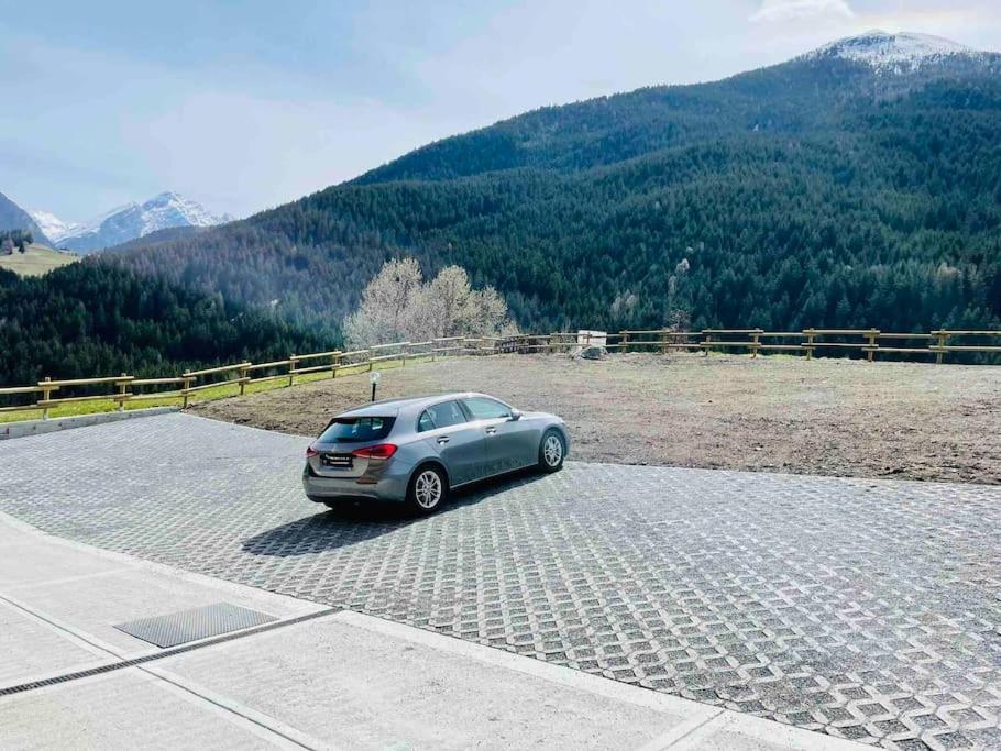 Appartamento Nuovo Tra Bormio E Livigno Isolaccia Exterior photo